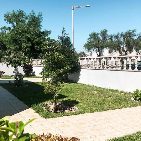 Little Place Apartman Nazaré